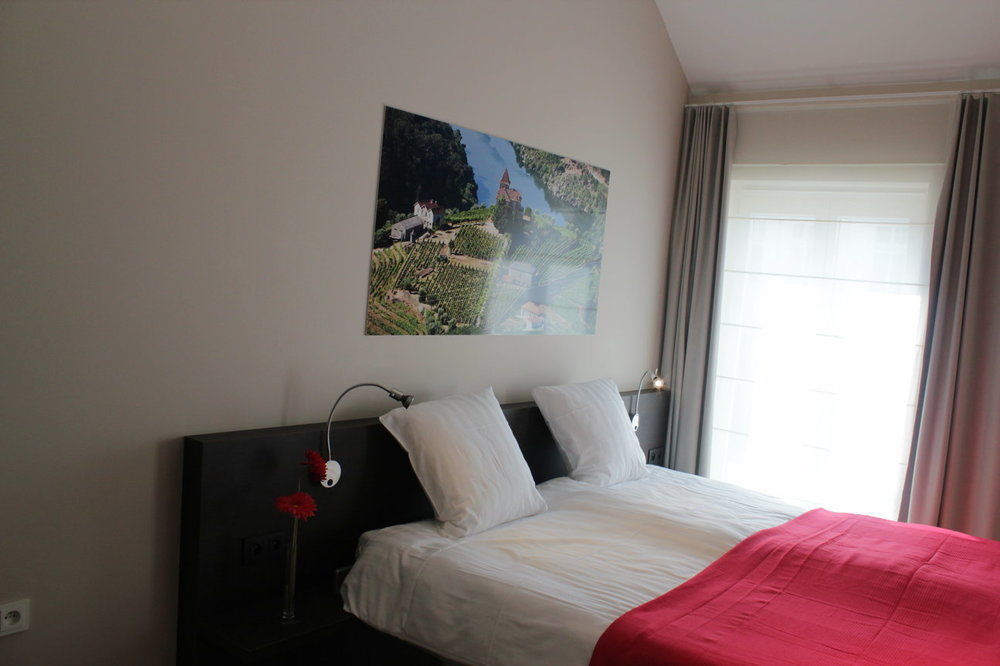 Hotel L'O De Vie Sint-Truiden Bagian luar foto