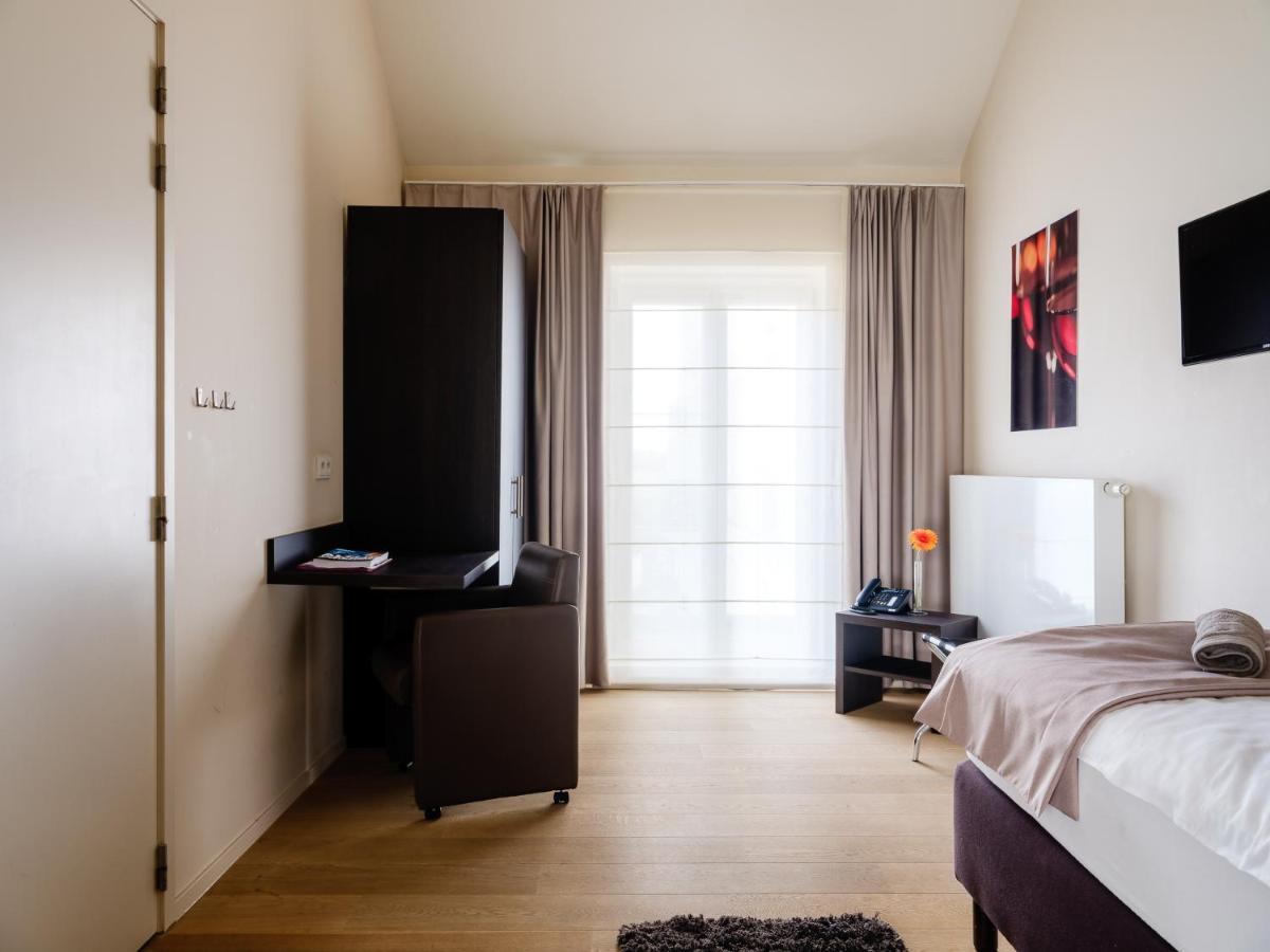 Hotel L'O De Vie Sint-Truiden Bagian luar foto